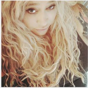 Meet your Posher, Paige